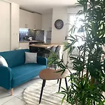 Avec Coin Nuit Et Garage *